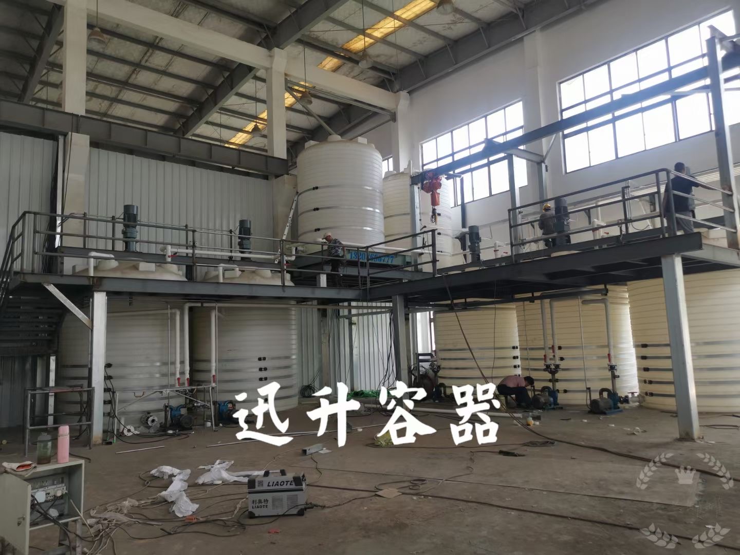 南京某水處理設(shè)備廠(chǎng)水箱工程