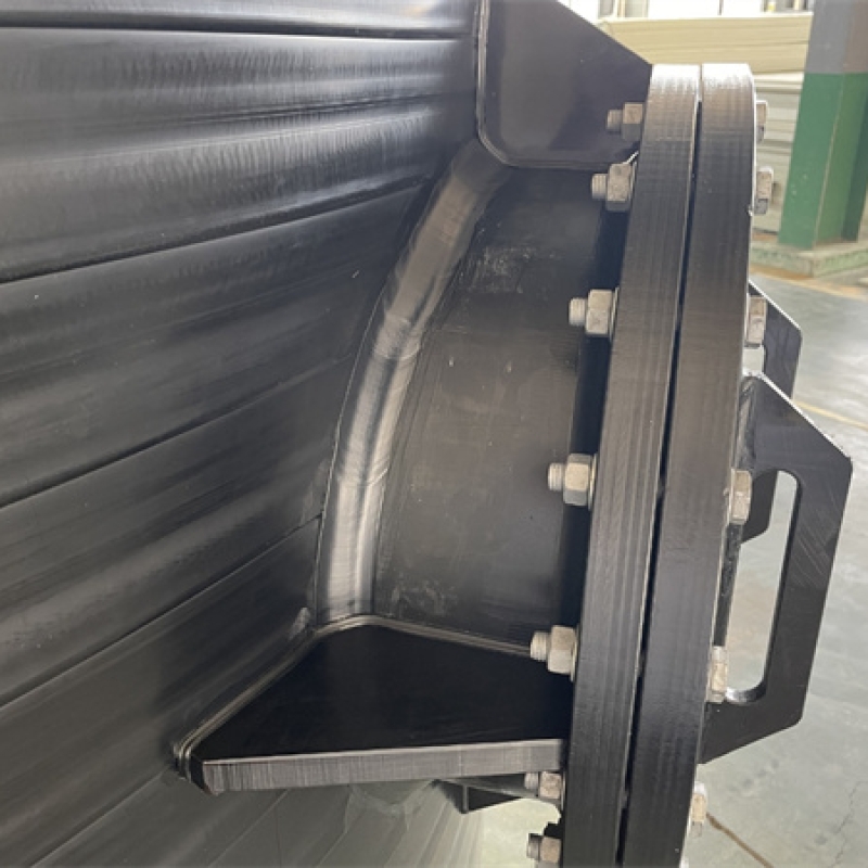 [field:title function='html2text(@me)'/]